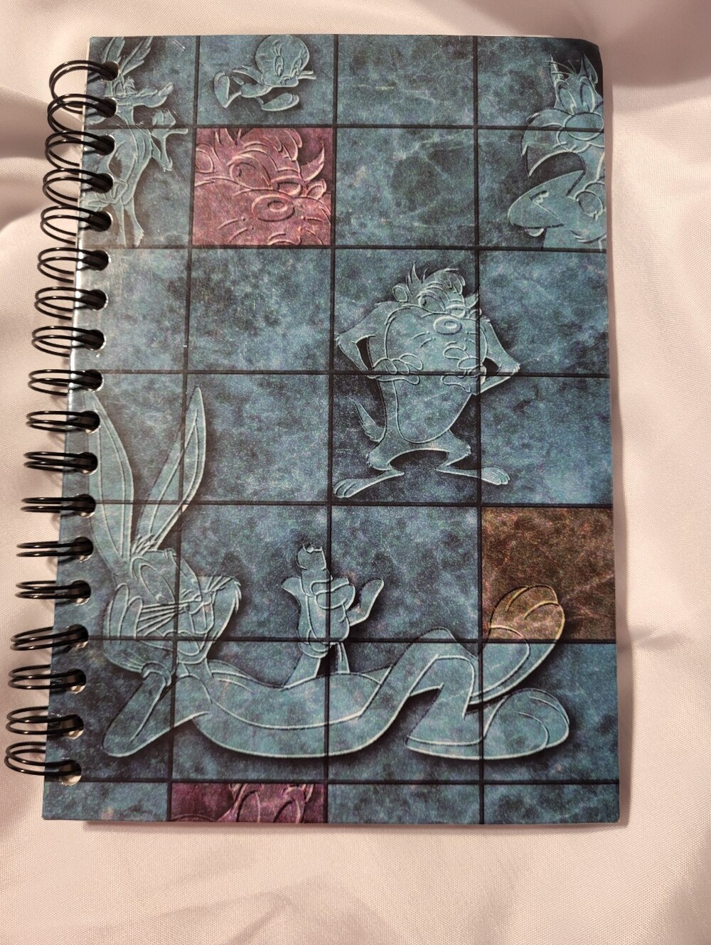 Vintage Spiral-Bound Bugs Bunny Tansmanian Devil Planner Looney Tunes